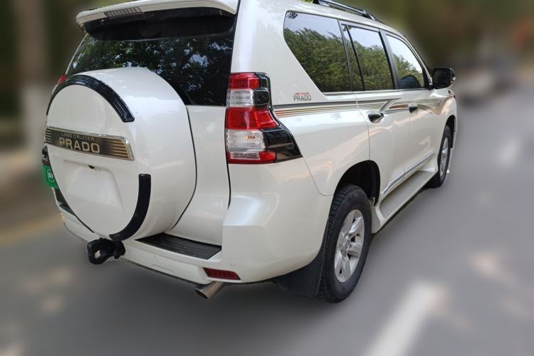 Used Toyota Prado 2015 2.7L 4x4 Gasoline Version 7 Seats U.S. Specification Rear Right 45 Deg