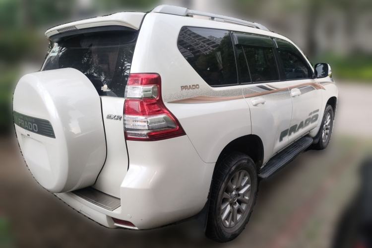 Used Toyota Prado 2015 4000 Middle East Edition Rear Right 45 Deg