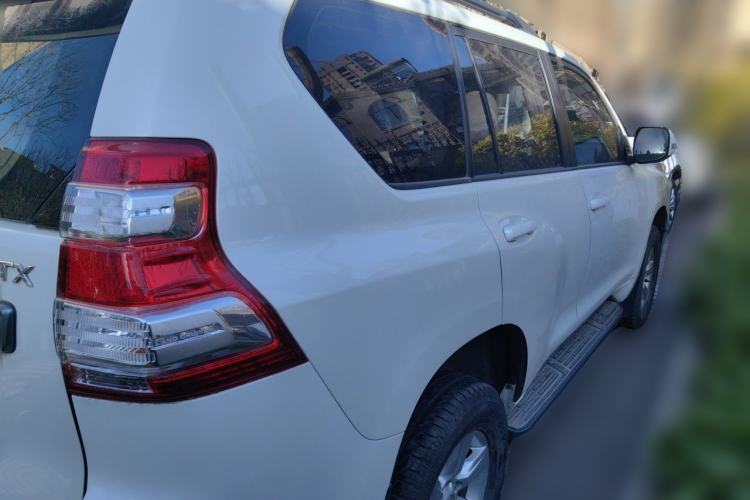 Used Toyota Prado 2015 2.7L Automatic Standard Edition Rear Right 45 Deg