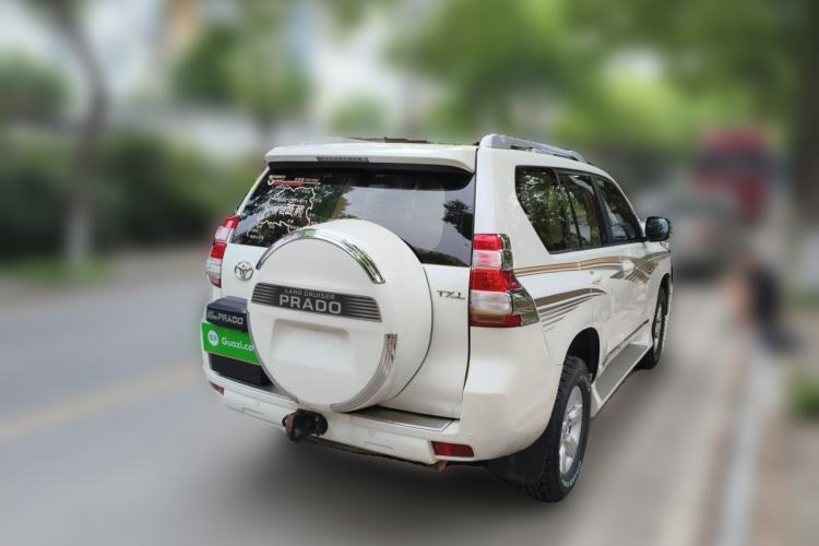 Used Toyota Prado 2015 2.7L 4x4 Gasoline Version 7 Seats U.S. Specification Rear Right 45 Deg