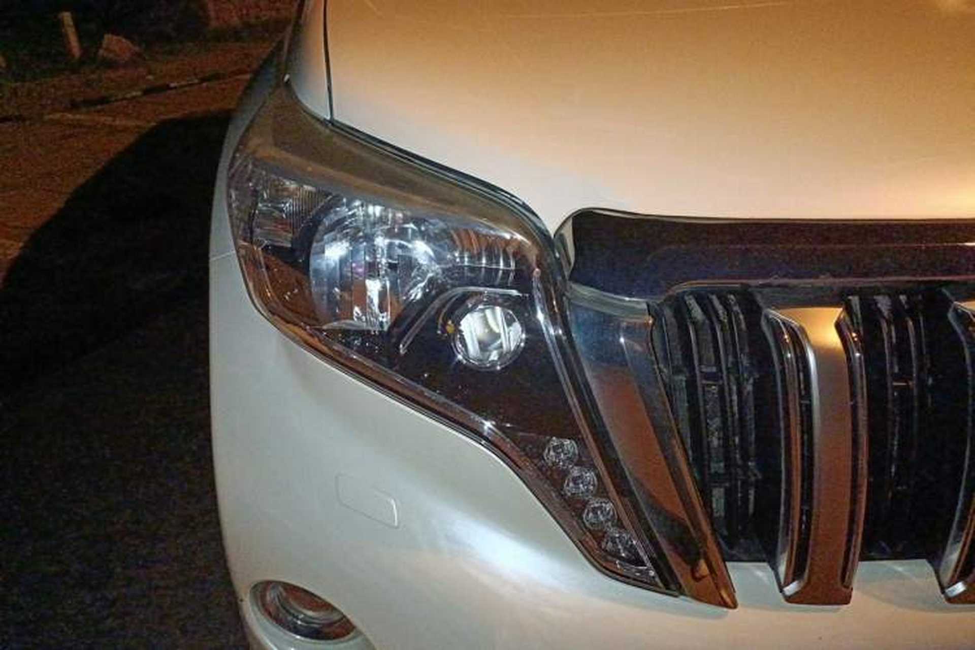 Used Toyota Prado  Right Front Headlight