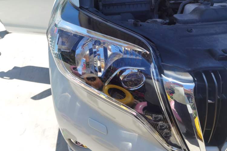 Used Toyota Prado 2015 2.7L TXL Middle East Version Right Front Headlight