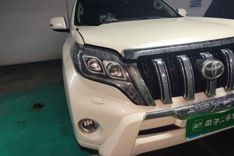 Used Toyota Prado 2015 2.7L Automatic Luxury Edition Right Front Headlight