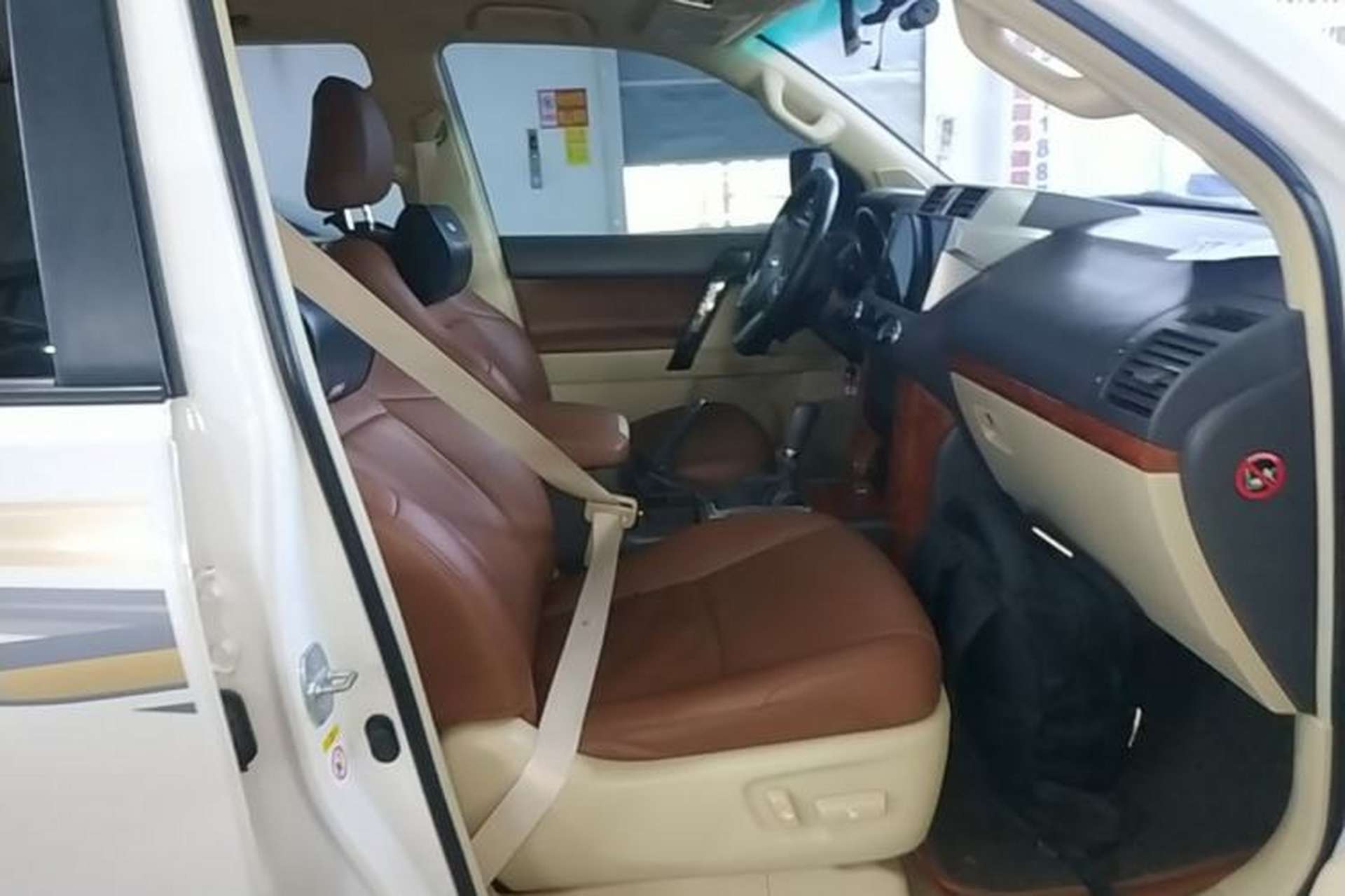 Used Toyota Prado 2015 2.7L Parallel Import Right Front Seat