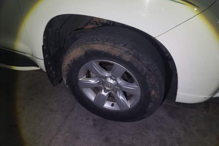 Used Toyota Prado 2015 2.7L Manual Transmission Right Front Wheel Hub