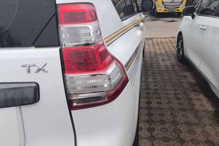 Used Toyota Prado 2015 2.7L Automatic Standard Edition Right Rear Taillight