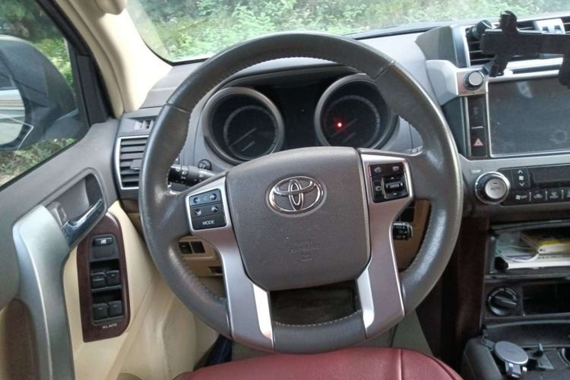 Used Toyota Prado 2015 2.7L TXL Middle East Version Steering Wheel