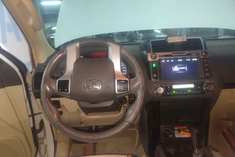 Used Toyota Prado 2015 2.7L TXL Middle East Version Steering Wheel