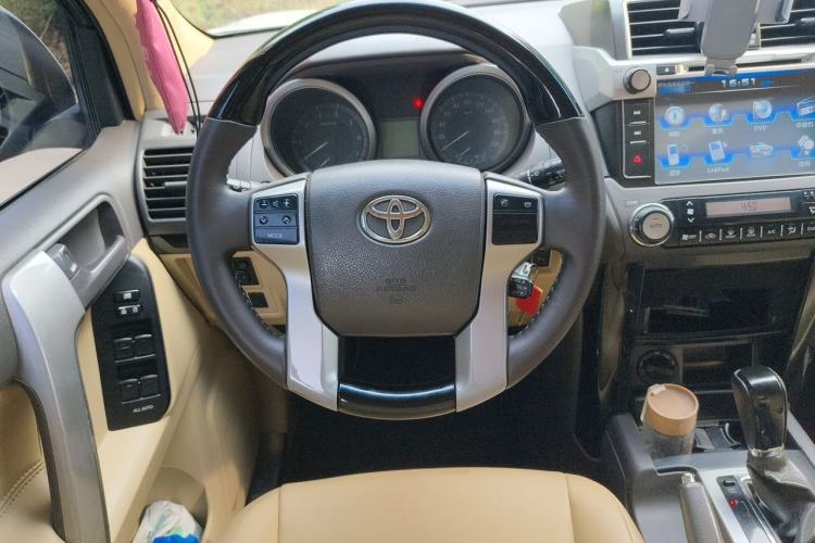 Used Toyota Prado 2015 2.7L Automatic Luxury Edition Steering Wheel