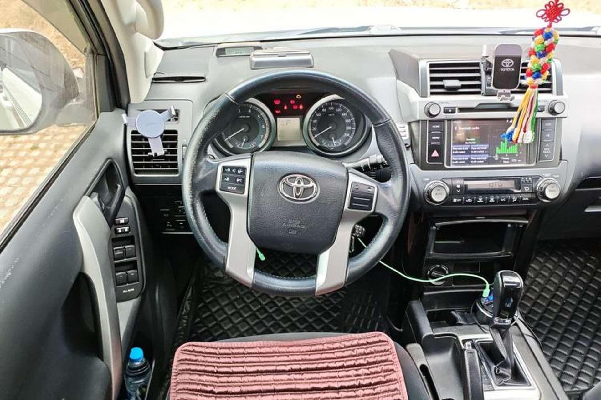 Used Toyota Prado 2015 2.7L TXL Middle East Version Steering Wheel