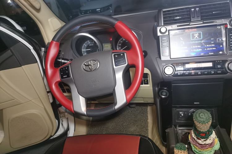 Used Toyota Prado 2015 2.7L Manual Transmission Steering Wheel