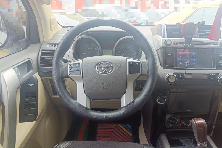 Used Toyota Prado 2015 2.7L Automatic Standard Edition Steering Wheel