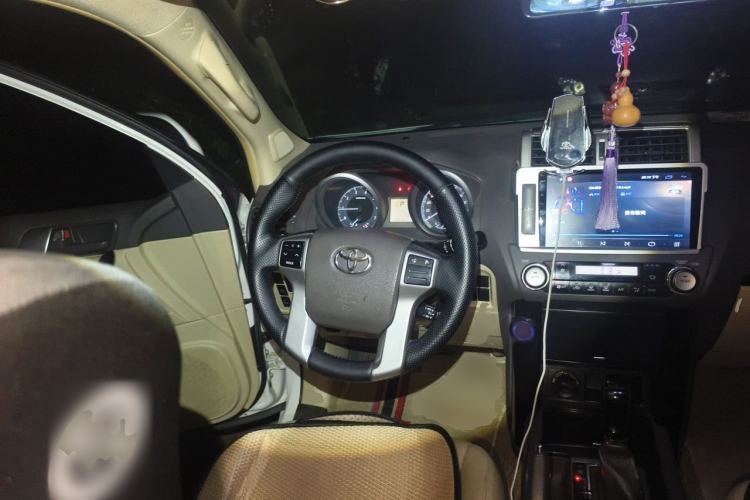 Used Toyota Prado 2015 2.7L TXL Middle East Version Steering Wheel