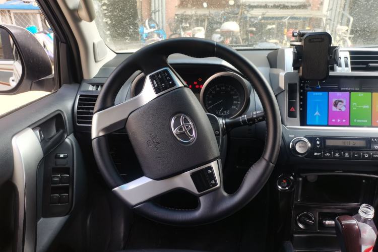 Used Toyota Prado 2015 2.7L Automatic Standard Edition Steering Wheel