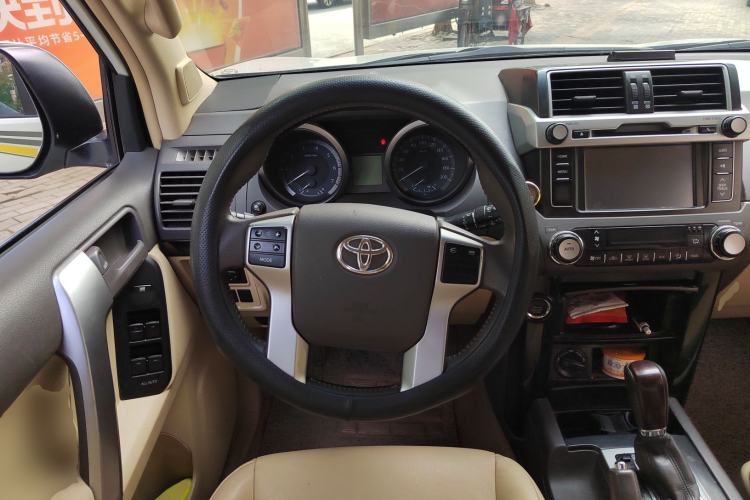 Used Toyota Prado 2015 2.7L Automatic Standard Edition Steering Wheel