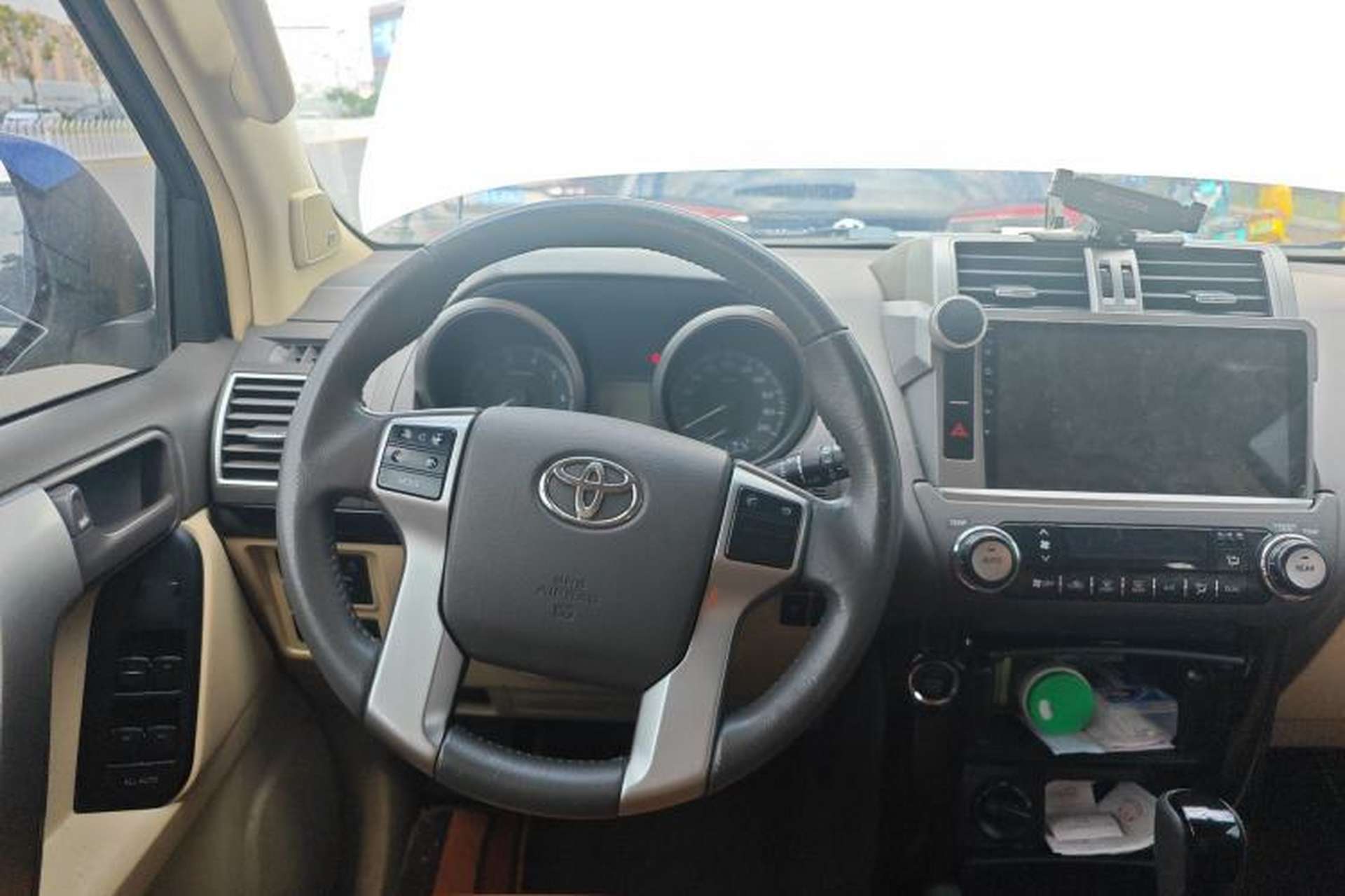 Used Toyota Prado 2015 2.7L Automatic Luxury Edition Steering Wheel