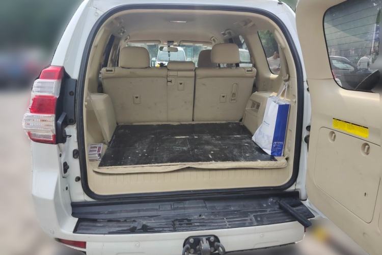 Used Toyota Prado  Trunk