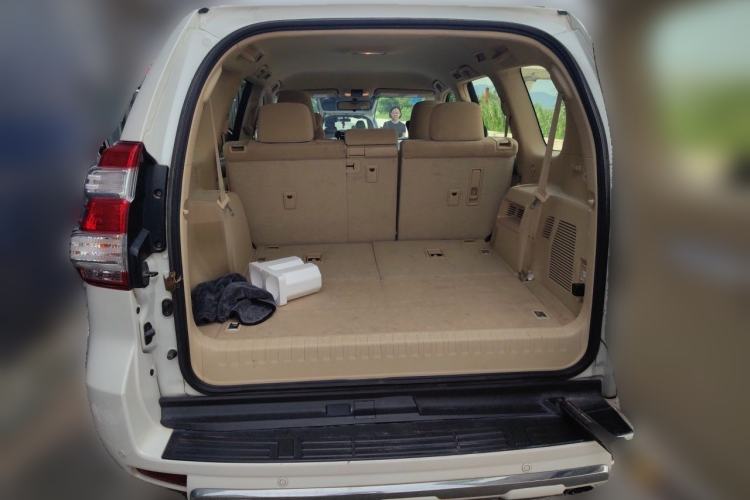 Used Toyota Prado  Trunk