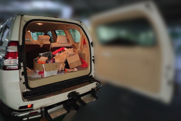 Used Toyota Prado  Trunk