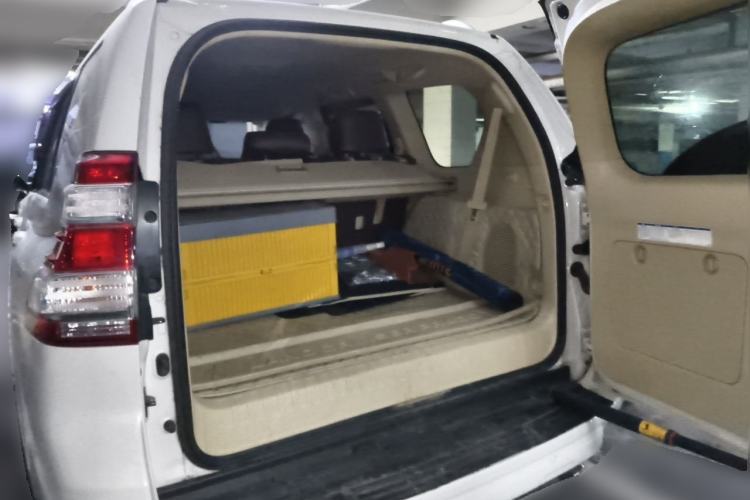 Used Toyota Prado  Trunk