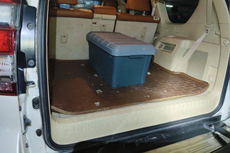 Used Toyota Prado  Trunk