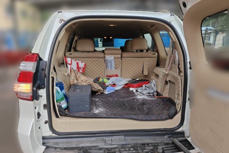 Used Toyota Prado  Trunk