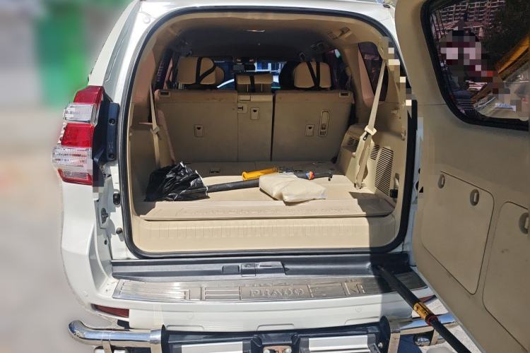 Used Toyota Prado  Trunk