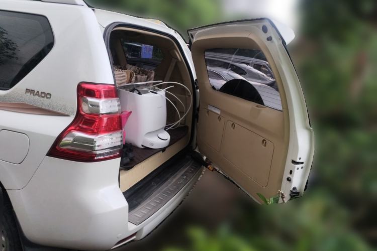 Used Toyota Prado 2015 4000 Middle East Edition Trunk