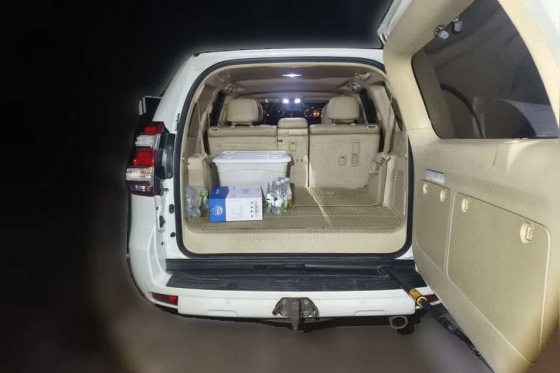 Used Toyota Prado 2015 2.7L TXL Middle East Version Trunk