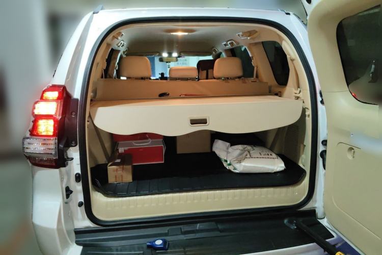Used Toyota Prado  Trunk