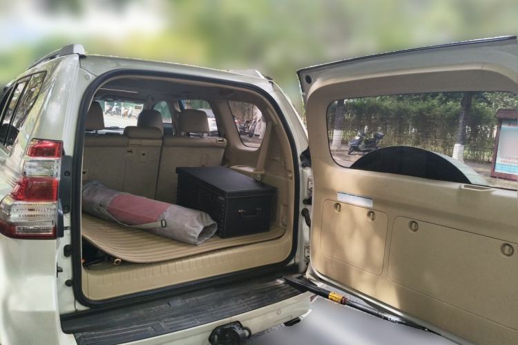 Used Toyota Prado  Trunk