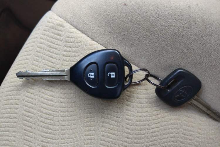 Used Toyota Prado  Vehicle Key