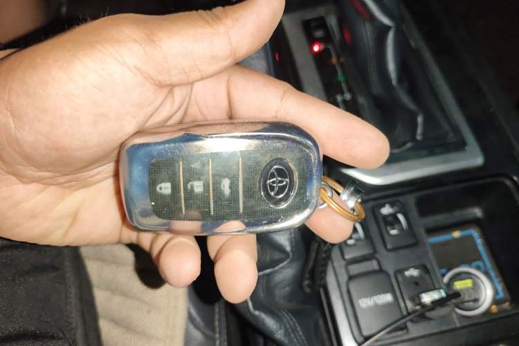 Used Toyota Prado 2015 2.7L Automatic Standard Edition Vehicle Key