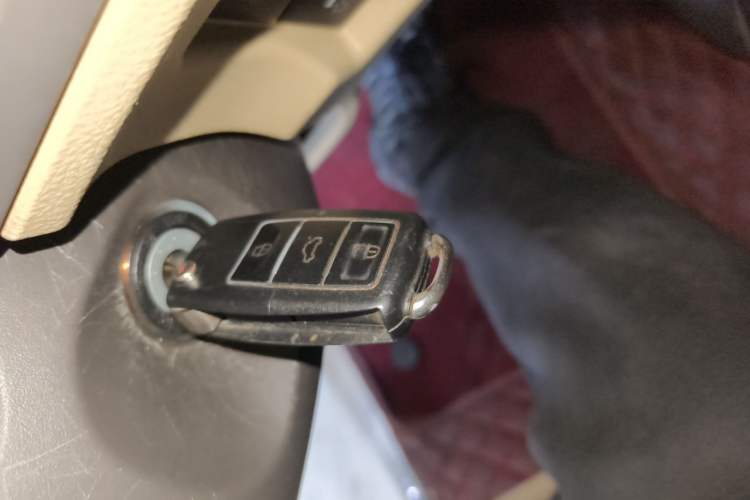 Used Toyota Prado 2015 2.7L Parallel Import Vehicle Key