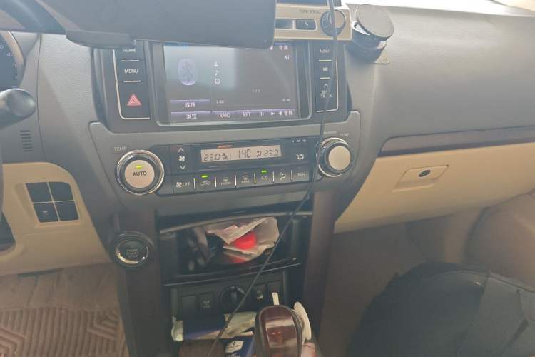 Used Toyota Prado 2016 3.5L Automatic TX Audio And AC Panel