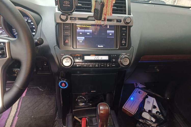 Used Toyota Prado  Audio And AC Panel