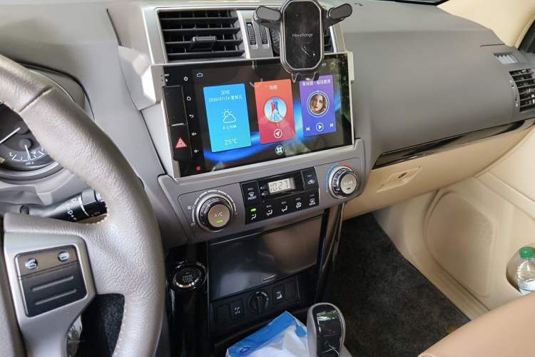 Used Toyota Prado  Audio And AC Panel