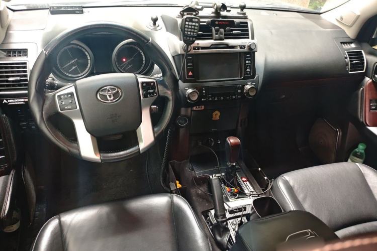 Used Toyota Prado 2016 3.5L Automatic TX-L NAVI Center Console