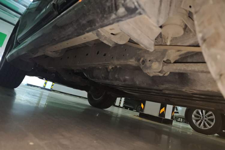 Used Toyota Prado 2016 2.7L Automatic Standard Edition Chassis Rear Left