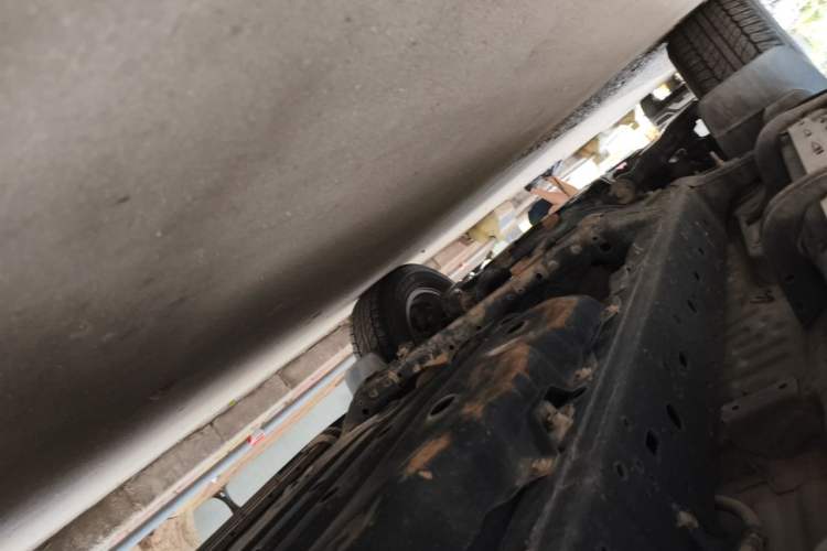 Used Toyota Prado 2016 2.7L Automatic Standard Edition Chassis Rear Left