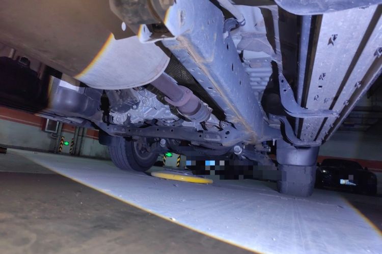 Used Toyota Prado 2016 2.7L Automatic Standard Edition Chassis Rear Right