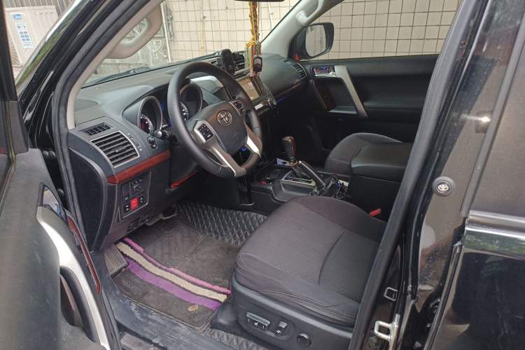 Used Toyota Prado  Driver Seat