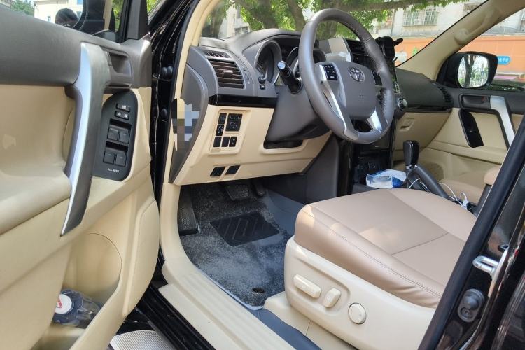 Used Toyota Prado  Driver Seat