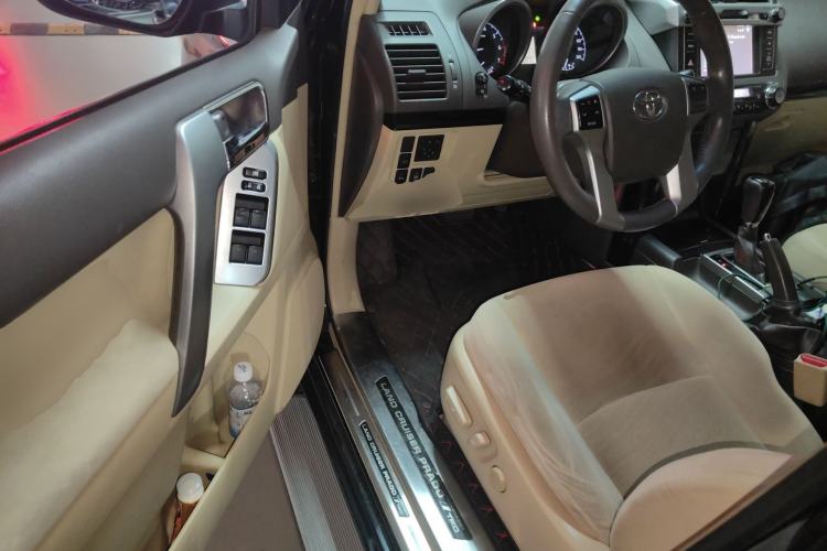 Used Toyota Prado  Driver Seat