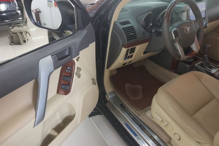 Used Toyota Prado 2016 2700 TX 7-Seater Middle East Version Driver Seat