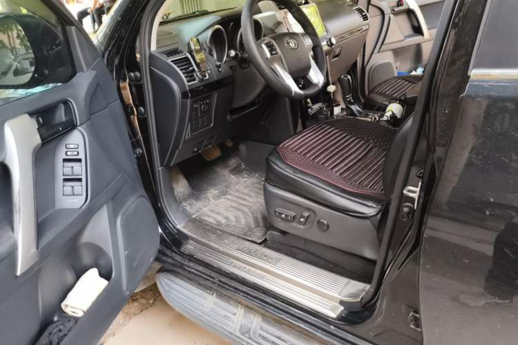 Used Toyota Prado 2016 2.7L Automatic Standard Edition Driver Seat