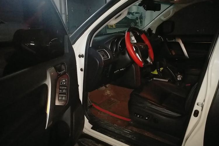 Used Toyota Prado 2016 3.5L Automatic TX-L Driver Seat