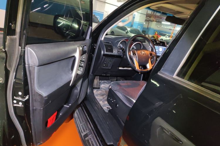 Used Toyota Prado  Driver Seat