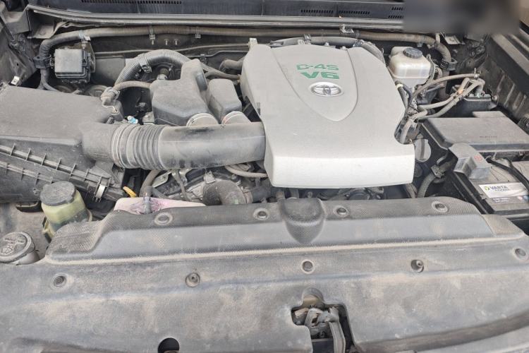 Used Toyota Prado 2016 3.5L Automatic TX Engine Bay