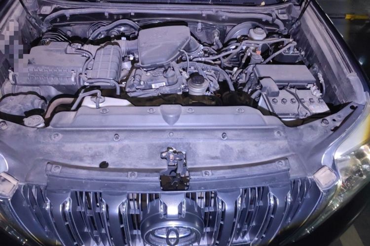 Used Toyota Prado 2016 2.7L Automatic Standard Edition Engine Bay